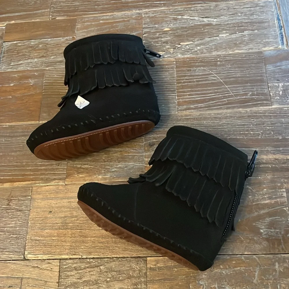 Little Love Bug Black Suede Cozy Boots🖤